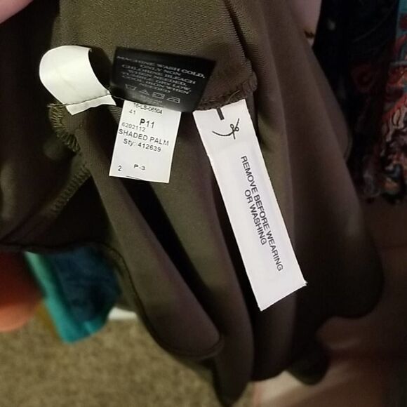 Ann Taylor Olive Green Shaded Palm Midi Dress - Picture 7 of 11